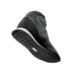 ic828_omp_one_tt_shoes_black_front_3
